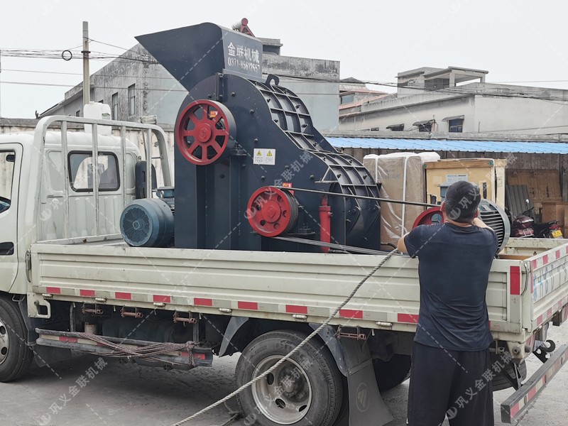 石灰石粉碎機(jī),小型生石灰粉碎機(jī),石灰石破碎機(jī)價格,圖片/視頻